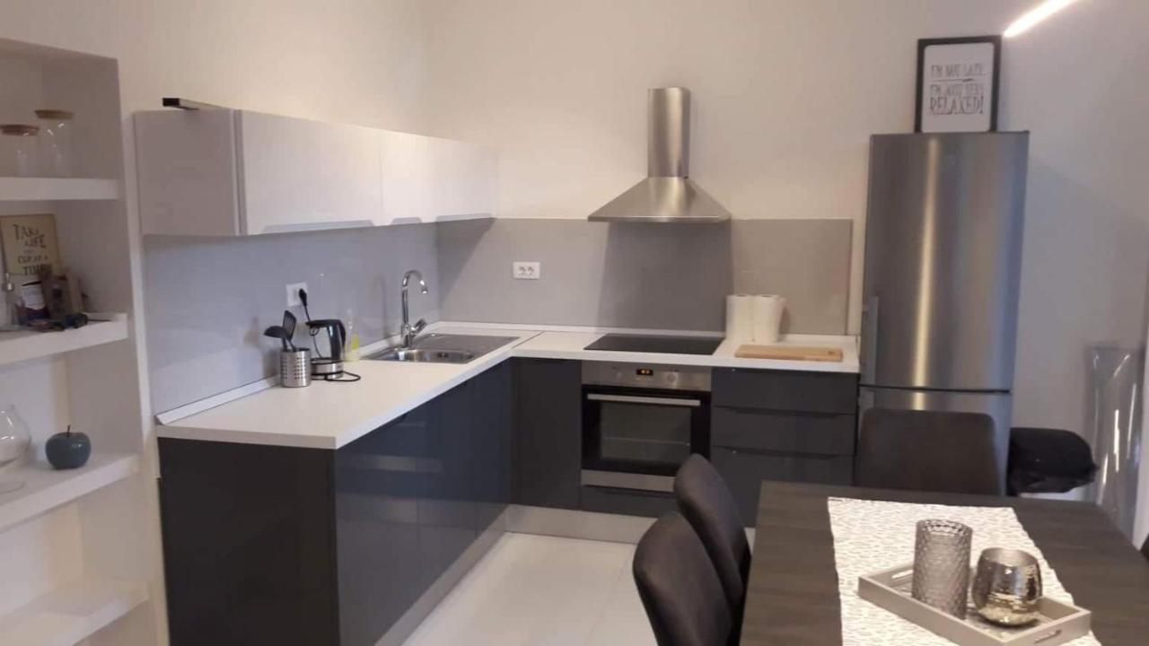 Apartman Ivana Podgora Exterior photo